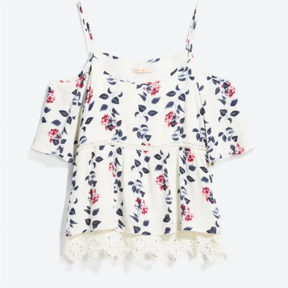 Cold Shoulder Top - Picture 1 of 1